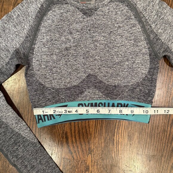 Gymshark Women’s XS Grey Marl Seamless Long Sleeve Crop Top - Like New - Picture 4 of 6